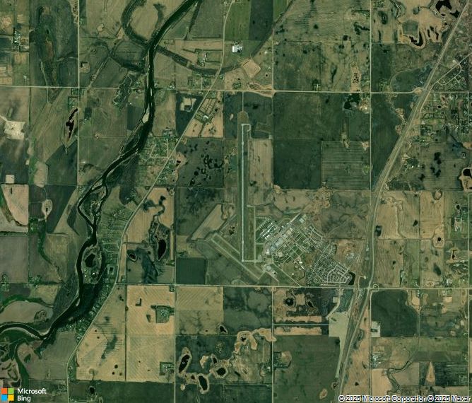 Взлётно-посадочная полоса Red Deer Regional Airport