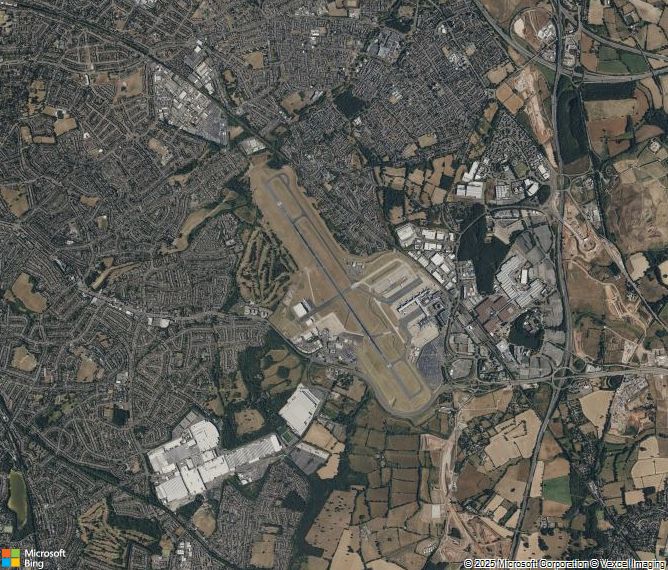 Взлётно-посадочная полоса Birmingham Airport