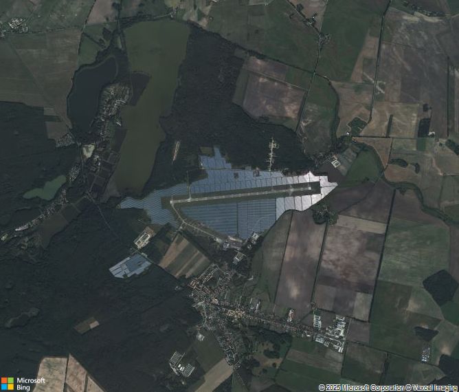 Взлётно-посадочная полоса Neuhardenberg Airport