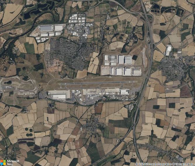 Взлётно-посадочная полоса Nottingham East Midlands Airport