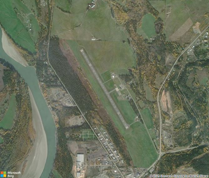 Взлётно-посадочная полоса Quesnel Airport