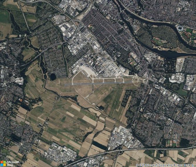 Взлётно-посадочная полоса Bremen Airport