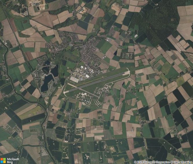 Взлётно-посадочная полоса RAF Coningsby