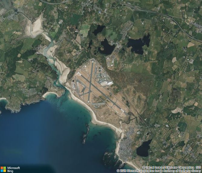 Взлётно-посадочная полоса Anglesey Airport
