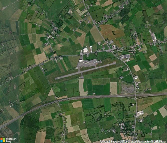 Взлётно-посадочная полоса Galway Airport