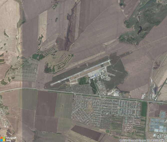 Взлётно-посадочная полоса Barnaul Airport