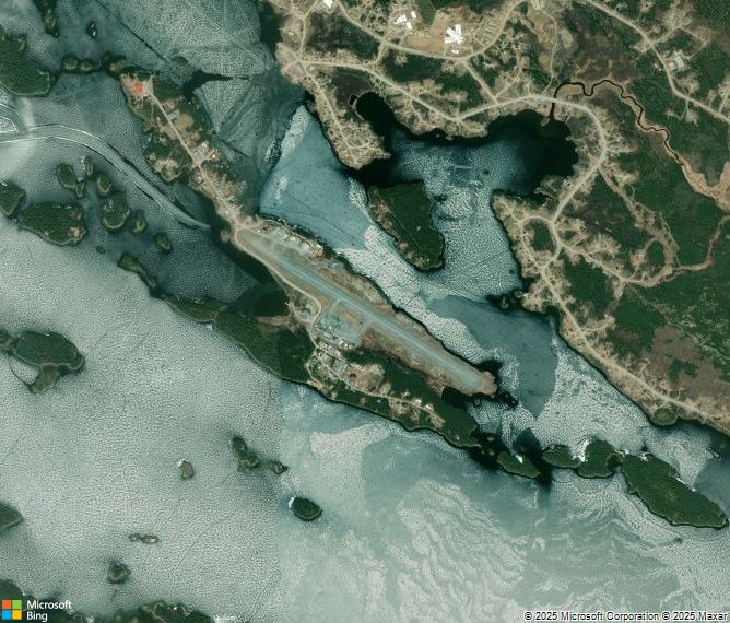 Взлётно-посадочная полоса Island Lake Airport