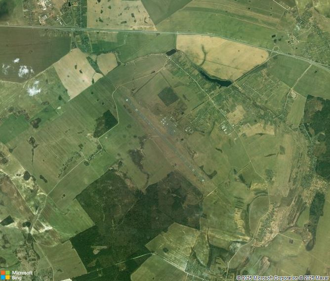 Взлётно-посадочная полоса Mogilev Airport