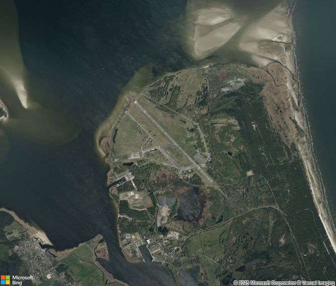 Взлётно-посадочная полоса Peenemunde Airport