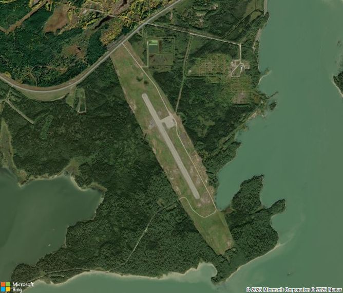 Взлётно-посадочная полоса Jenpeg Airport