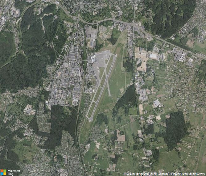 Взлётно-посадочная полоса Vilnius International Airport