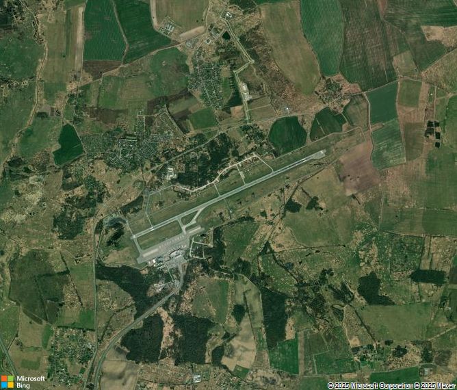 Взлётно-посадочная полоса Kaliningrad Khrabrovo Airport