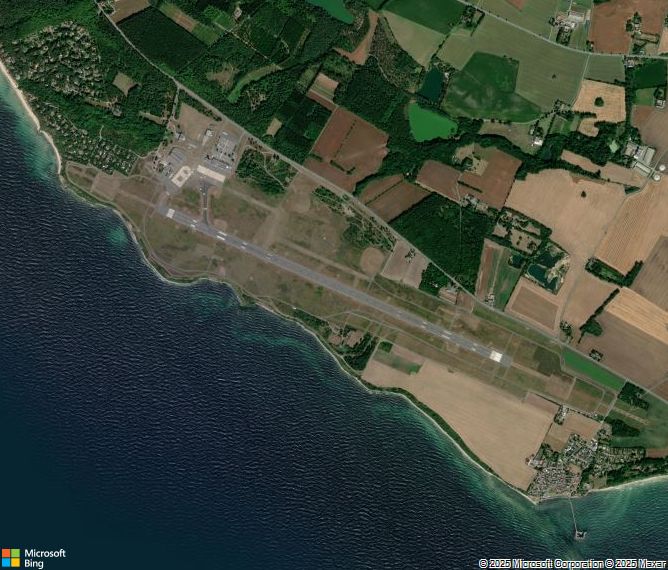 Взлётно-посадочная полоса Bornholm Airport