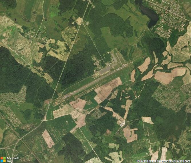 Взлётно-посадочная полоса Vitebsk Vostochny Airport