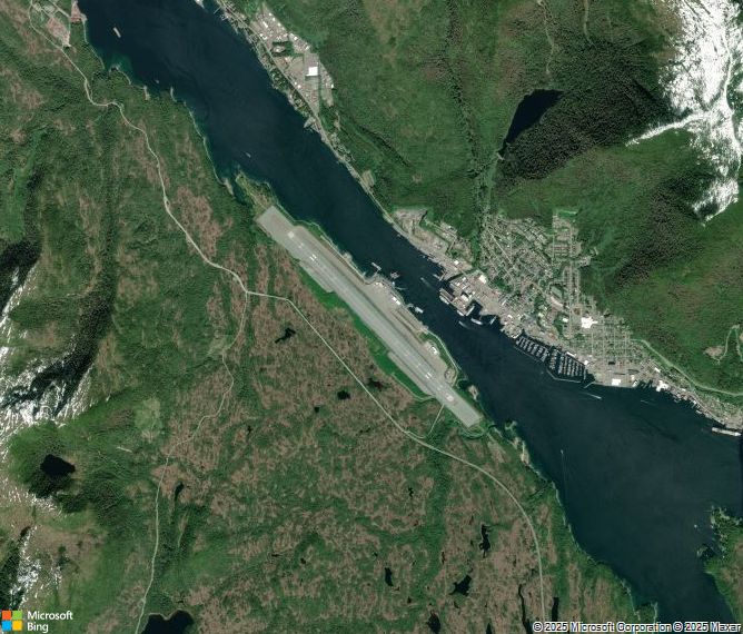 Взлётно-посадочная полоса Ketchikan International Airport