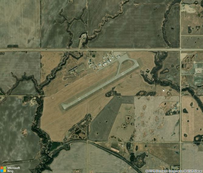 Взлётно-посадочная полоса Peace River Airport
