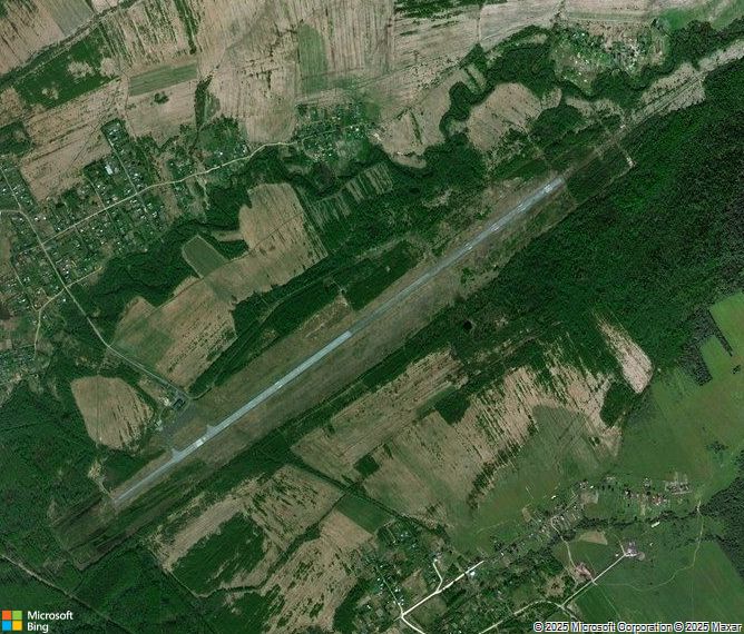 Взлётно-посадочная полоса Staroselye Airport