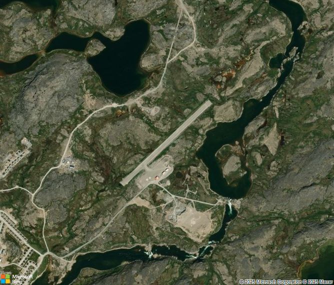 Взлётно-посадочная полоса Inukjuak Airport