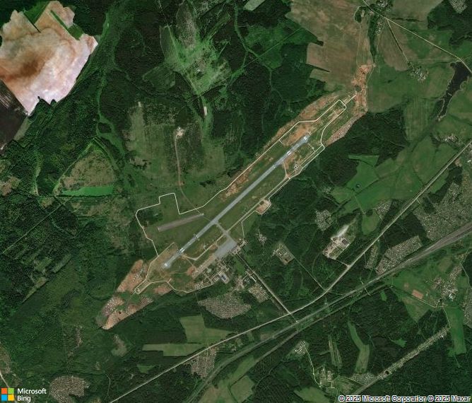 Взлётно-посадочная полоса Kirov Pobedilovo Airport