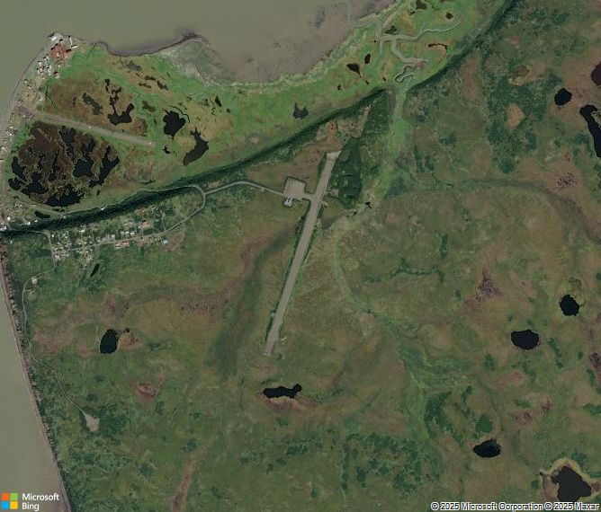 Взлётно-посадочная полоса Clarks Point Airport