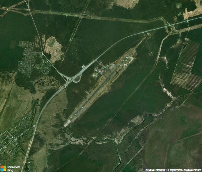 Взлётно-посадочная полоса Cherepovets Airport