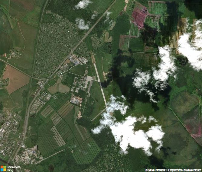 Взлётно-посадочная полоса Vologda Airport