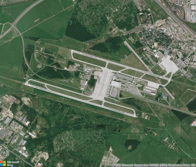 Взлётно-посадочная полоса St. Petersburg Pulkovo Airport