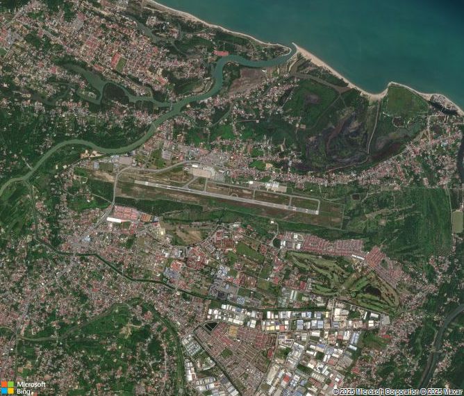 Взлётно-посадочная полоса Kota Bharu Sultan Ismail Petra Airport