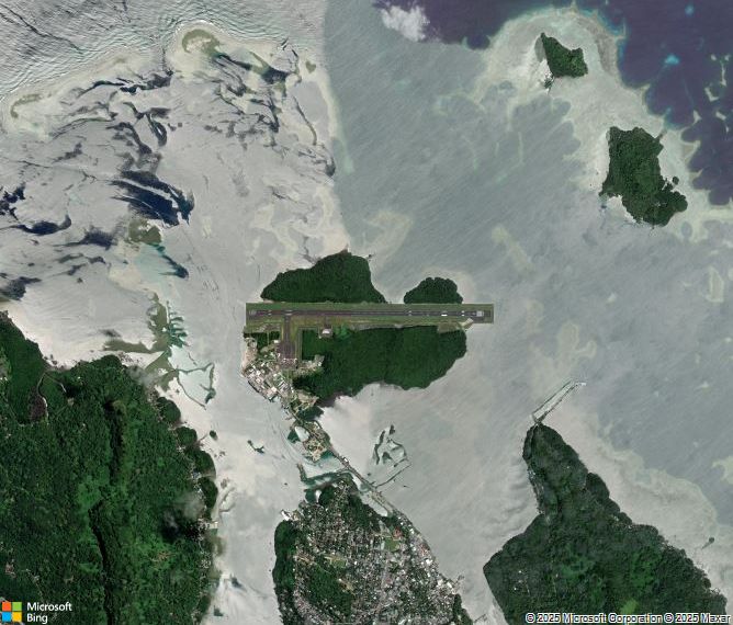 Взлётно-посадочная полоса Pohnpei International Airport