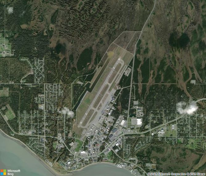 Взлётно-посадочная полоса Kenai Municipal Airport