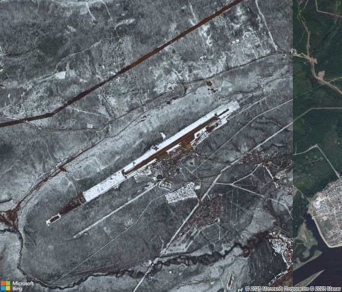 Взлётно-посадочная полоса Lensk Airport
