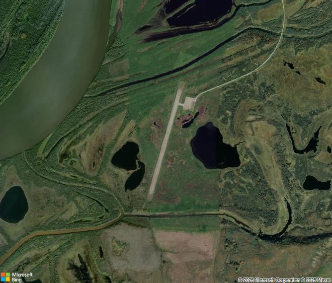 Взлётно-посадочная полоса Kwethluk Airport