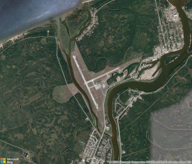 Взлётно-посадочная полоса Hay River Merlyn Carter Airport
