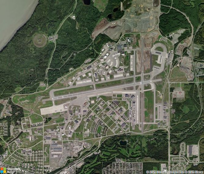 Взлётно-посадочная полоса Anchorage Elmendorf Air Force Base