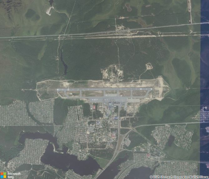 Взлётно-посадочная полоса Surgut International Airport