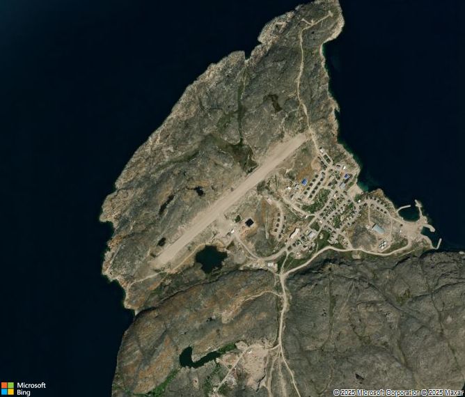 Взлётно-посадочная полоса Ivujivik Airport