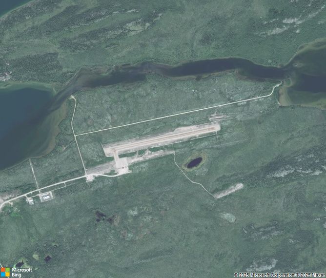 Взлётно-посадочная полоса Lutselke Airport
