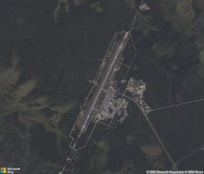 Взлётно-посадочная полоса Noyabrsk Airport