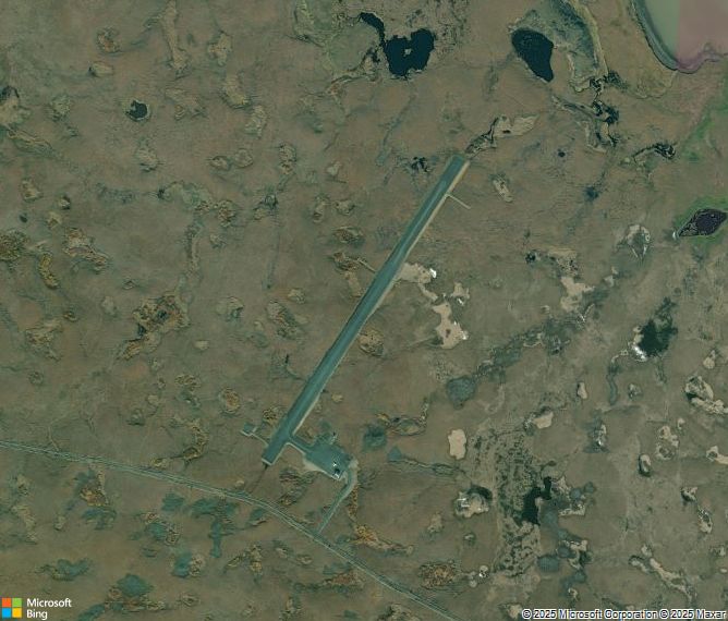 Взлётно-посадочная полоса St. Michael Airport