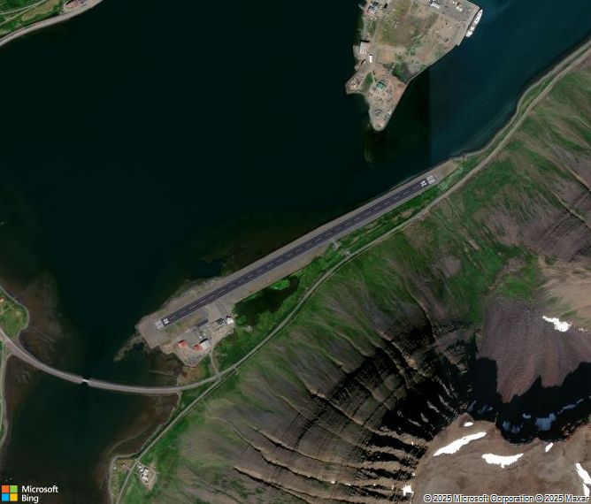 Взлётно-посадочная полоса Isafjordur Airport