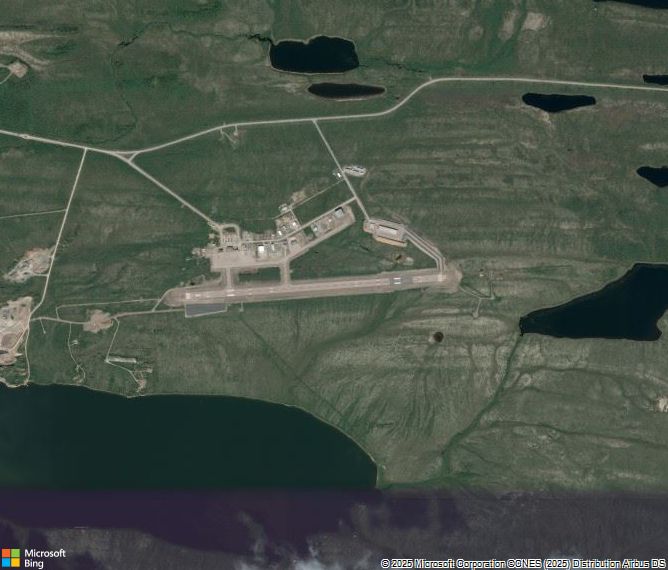 Взлётно-посадочная полоса Inuvik Airport