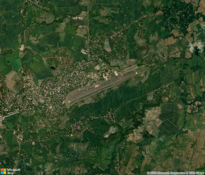 Взлётно-посадочная полоса Hingurakgoda Air Force Base