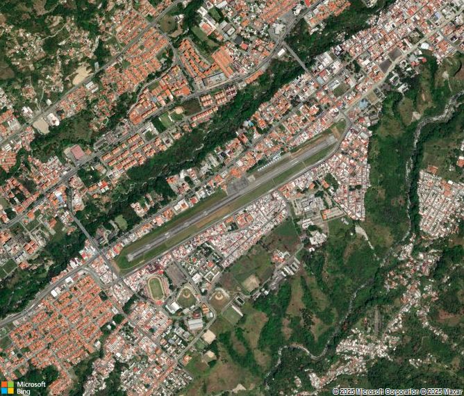 Взлётно-посадочная полоса Alberto Carnevalli