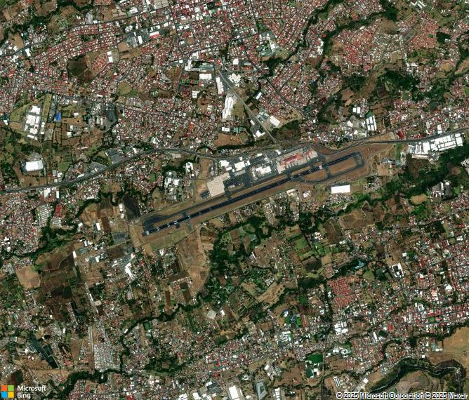 Взлётно-посадочная полоса San Jose Juan Santamaria International Airport