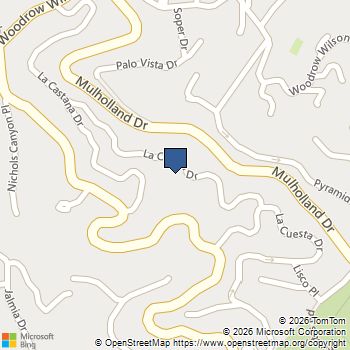 2753 La Cuesta Drive Los Angeles, CA MLS# 25629021