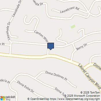 11464 Canton Drive Studio City, CA MLS# SR25249091